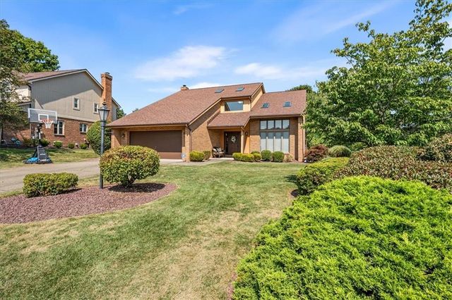 $625,000 | 1183 Windmill Lane | Allegheny-North