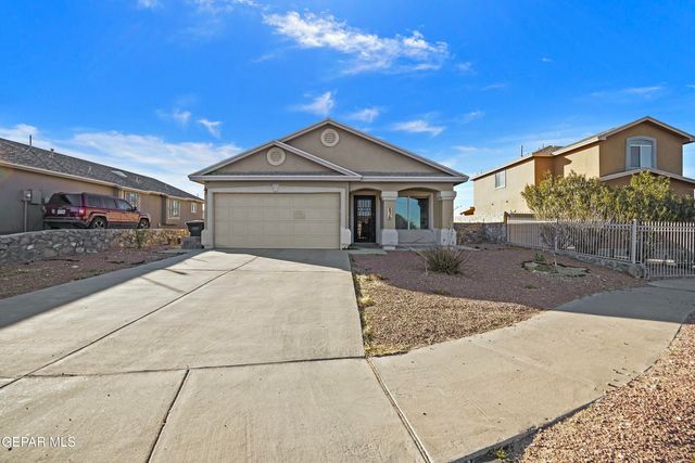 $215,000 | 836 Desert Cactus Drive | Horizon City