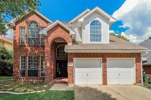 $430,000 | 4319 Vine Ridge Court | Southwest Arlington