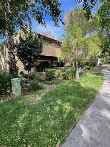 $699,900 | 310 Tradewinds Drive, Unit 2 | San Jose