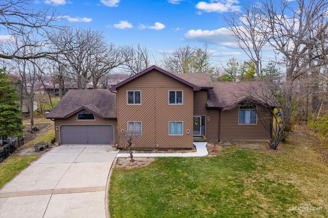 $549,000 | 203 Oak Court | Minooka