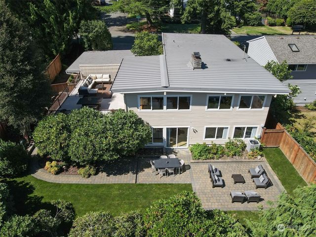 $1,729,000 | 1104 170th Avenue Northeast | Northeast Bellevue