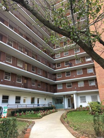 $2,200 | 98-20 62nd Drive, Unit 1 | Rego Park