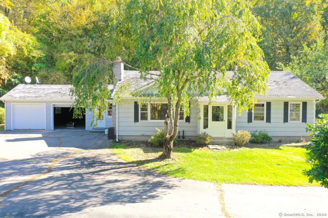 $2,200 | 149 Benson Road | Middlebury