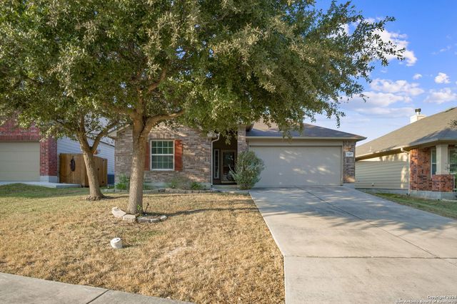 $1,800 | 7207 Willow Rain | San Antonio