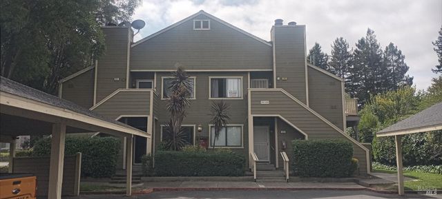 $409,000 | 227 Enterprise Drive | Rohnert Park