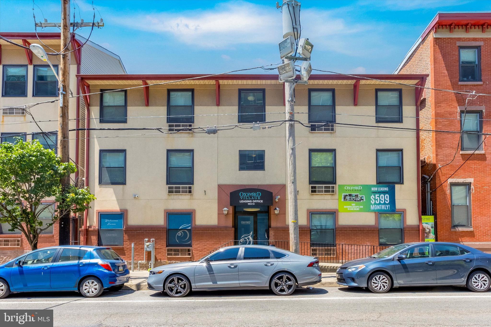 a car parked in front of a building