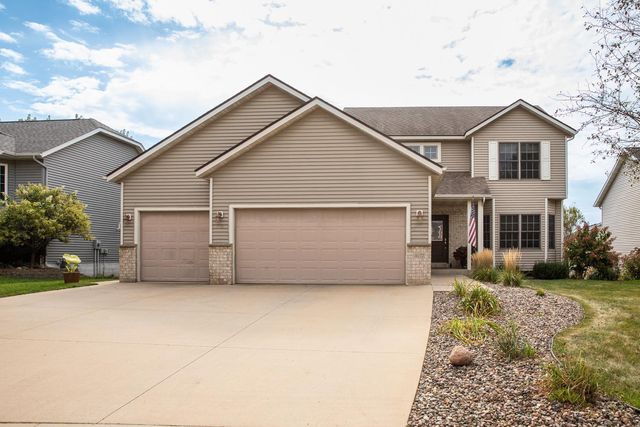 $485,000 | 4672 White Pine Place Northwest | Summit Pointe