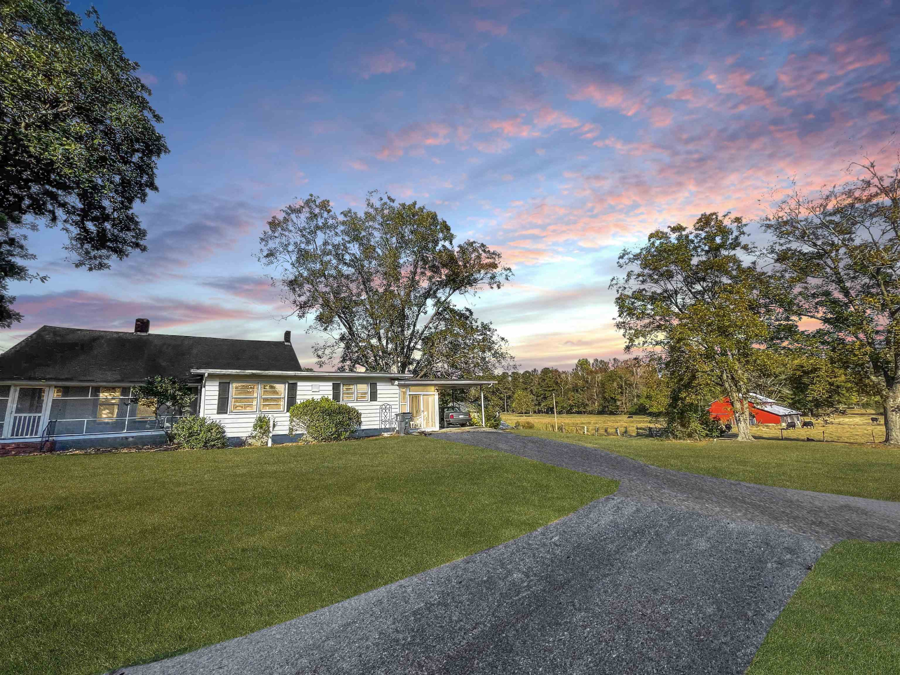 a front view of house with yard