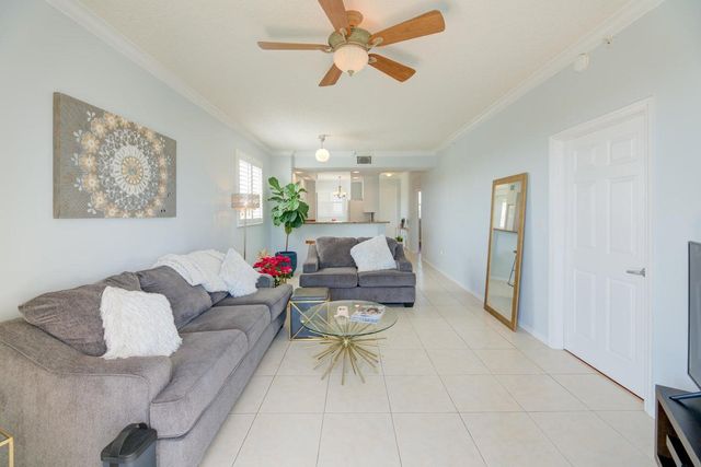 $2,500 | 27 Royal Palm Way, Unit 506 | Southeast Boca Raton