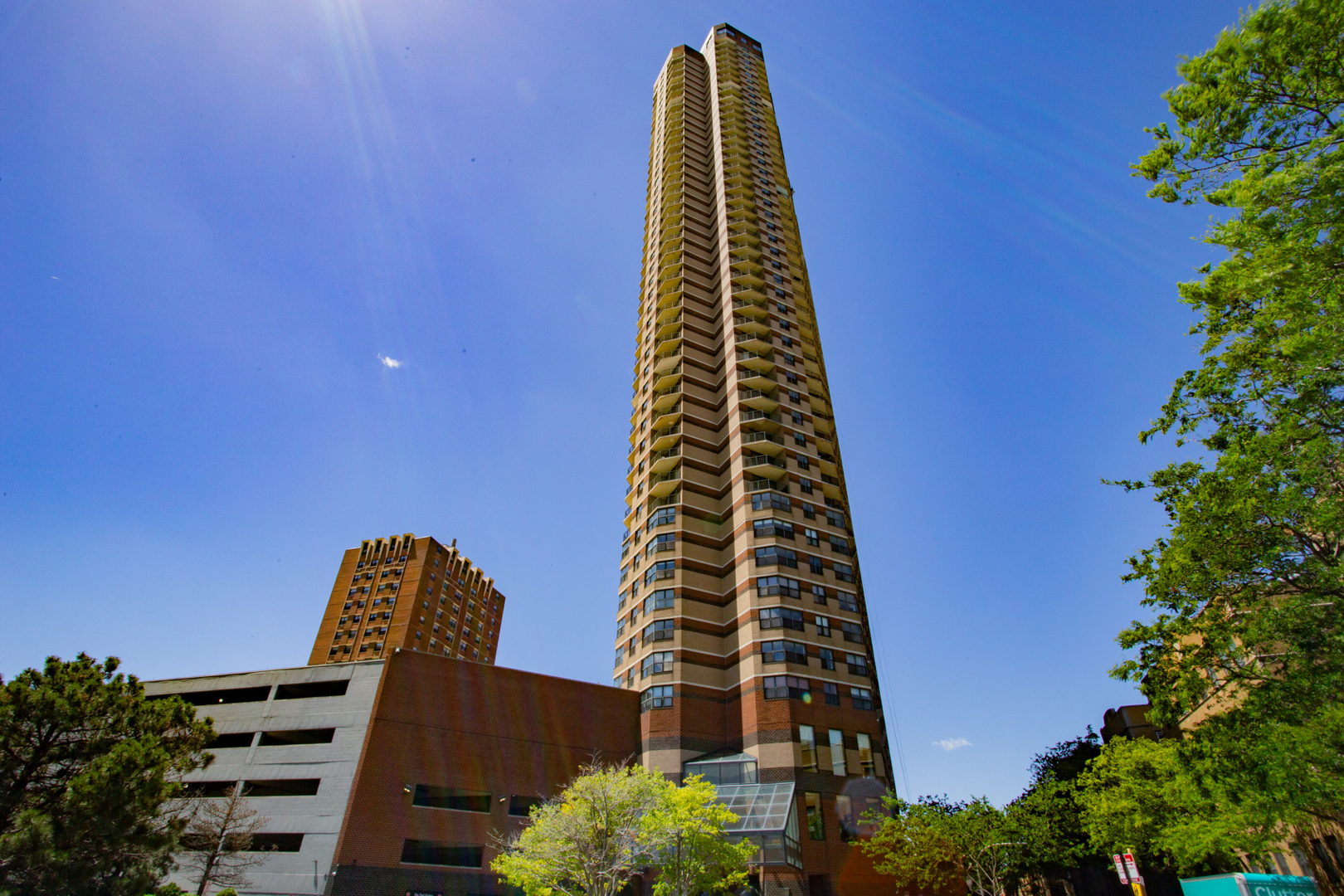 view of a large building