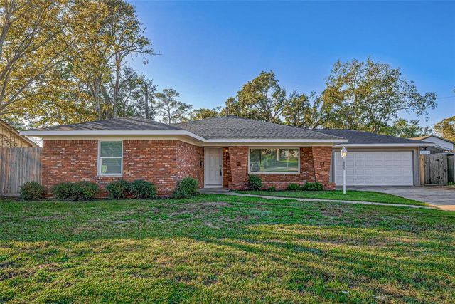 $2,900 | 10225 Moorberry Lane | Springwood Oaks