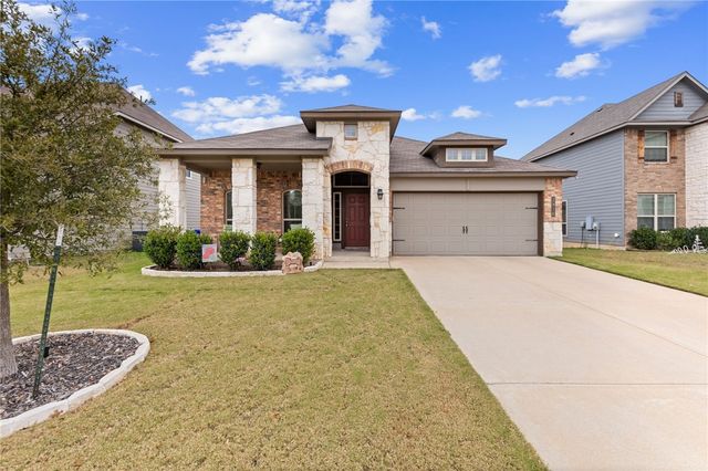 $319,900 | 2916 Gilchrist Drive | West Waco