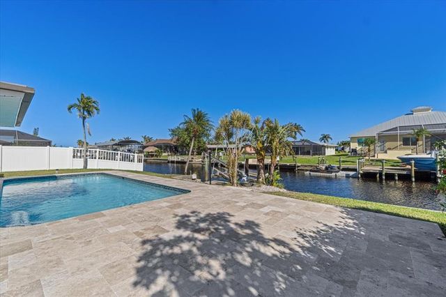 $799,900 | 5349 Cobalt Court | Cape Coral