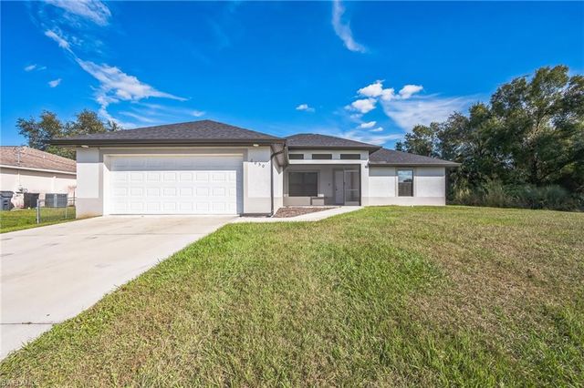 $389,900 | 6050 Latimer Avenue | Lehigh Acres