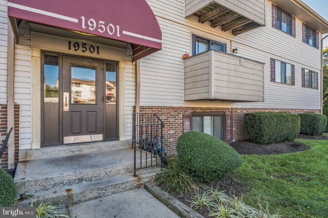 $235,000 | 19501 Gunners Branch Road, Unit F | Germantown