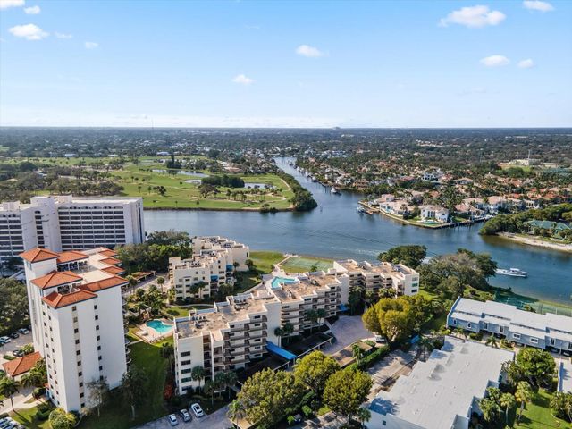 $1,148,000 | 374 Golfview Road, Unit 205 | North Palm Beach