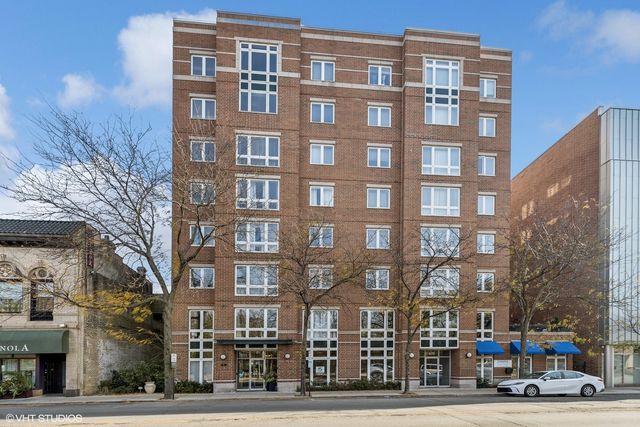 $325,000 | 811 Chicago Avenue, Unit 303 | Evanston