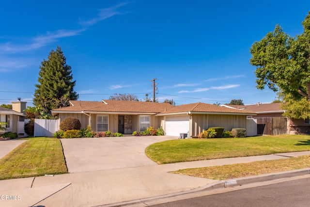 $879,000 | 1463 Anacapa Drive | Central Camarillo