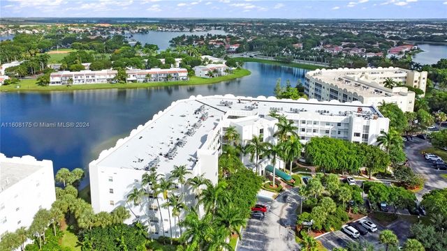 $520,000 | 10750 Northwest 66th Street, Unit 413 | Doral Isles