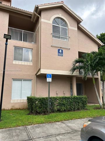 $2,300 | 10521 Southwest 157th Place, Unit 202 | The Hammocks