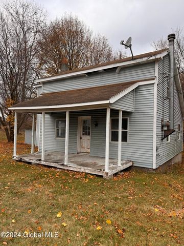 $11,000 | 10228 Highway 22 | Granville Town