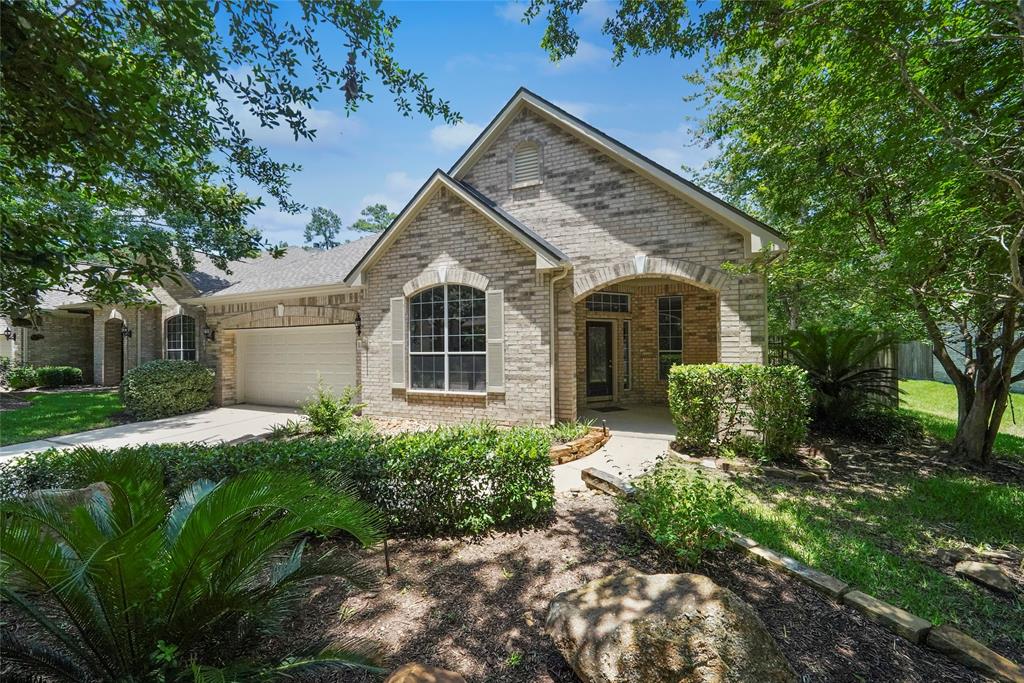 Beautiful curb appeal.  House has new roof shingles.