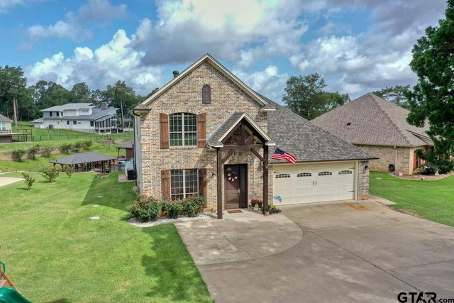 $714,900 | 15981 Cedar Bay Drive | Cedar Bay