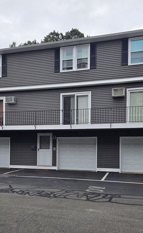 $325,000 | 1215 Pawtucket Boulevard, Unit 32 | Pawtucketville