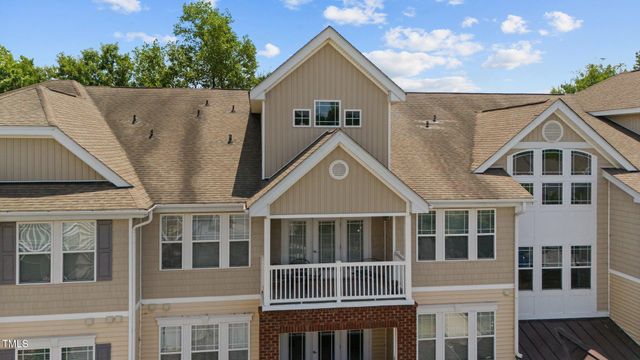 $330,000 | 2810 Bedford Green Drive, Unit 300 | Meadow Wood Park