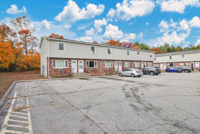 $179,000 | 100 Canterbury Road, Unit B | Plainfield Village