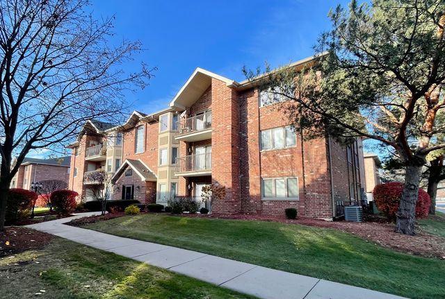 $230,000 | 9410 Melvina Avenue, Unit 2NW | Oak Lawn