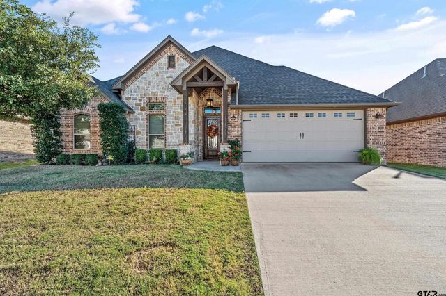 $425,000 | 2933 Guinn Farms Road | Southeast Tyler