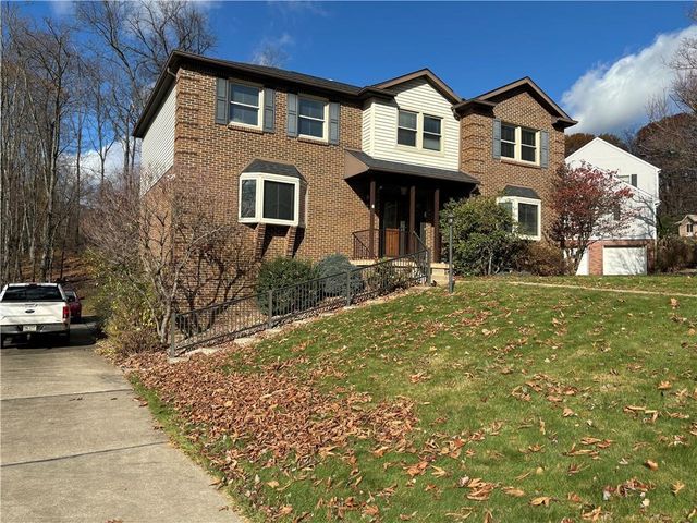 $429,000 | 4085 Briarwood Drive, Unit 129 | Hempfield Township