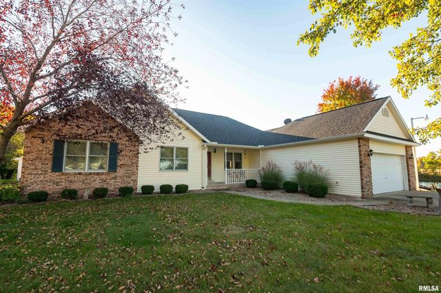 $325,000 | 756-470 470 N Avenue | Elkhorn Township - Brown County