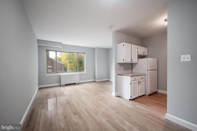 $215,000 | 2755 Ordway Street Northwest, Unit 104 | Cleveland Park