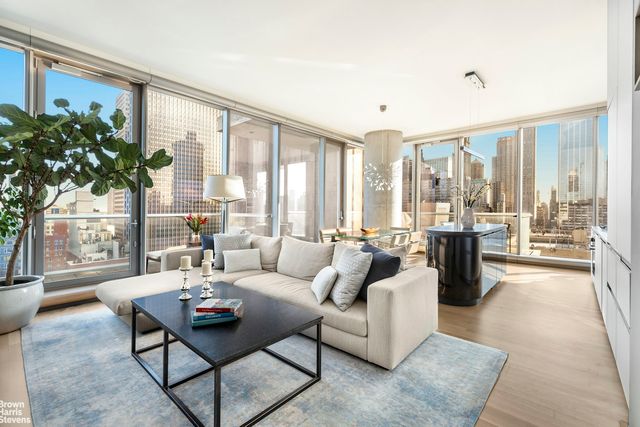 $4,795,000 | 56 Leonard Street, Unit 21BEAST | TriBeCa