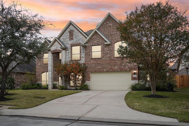 $489,000 | 25015 Hessett Creek Drive | Oakhurst at Kingwood