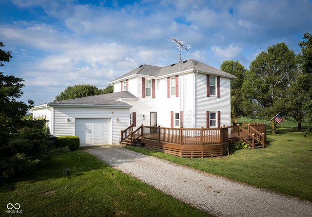 $535,000 | 4517 East County Road 400 South | Dudley Township - Henry County