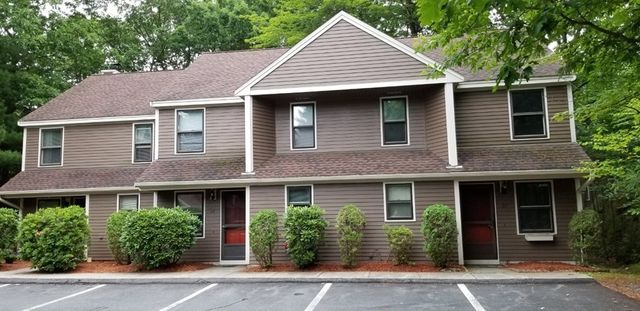 $319,000 | 29 Mallard Drive, Unit 29 | Southside Fitchburg