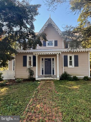 $2,200 | 236 Leedstown Road