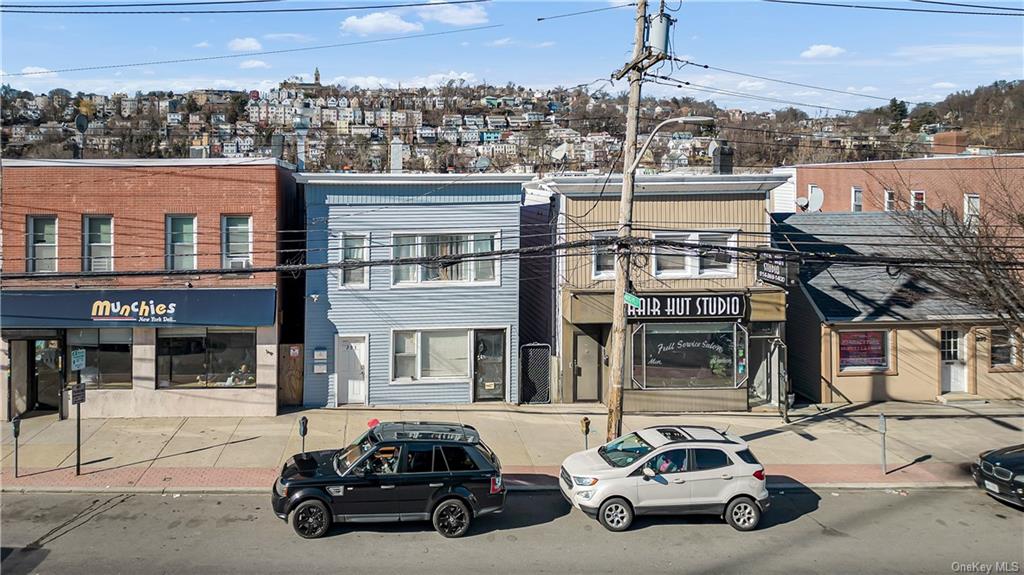 a car parked in front of a building