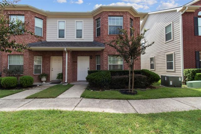 $229,900 | 2019 Kemah Village Drive | Kemah