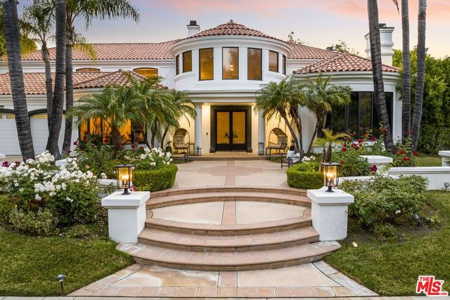 $5,300,000 | 5623 Manley Court