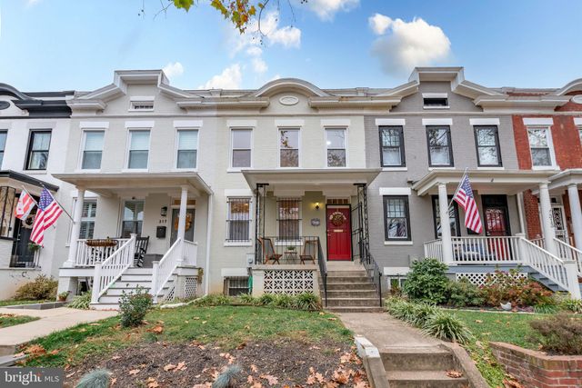 $899,000 | 315 14th Street Northeast | Capitol Hill