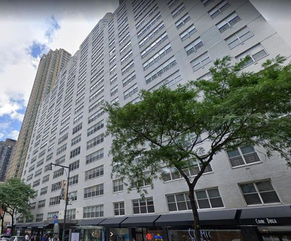 $3,295 | 888 8th Avenue, Unit 20K | Theater District