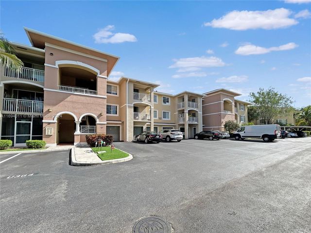 $281,900 | 6458 Emerald Dunes Drive, Unit 303 | Emerald Dunes