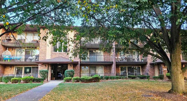 $225,000 | 7515 Sheridan Drive, Unit 1D | Willowbrook Village