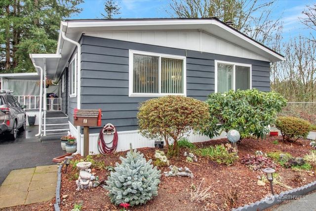 $158,500 | 1121 244th Street Southwest, Unit 13 | Bothell West