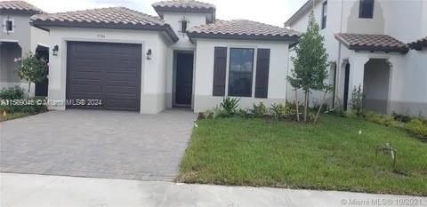 $349,700 | 5506 Soria Ave Avenue | Ave Maria